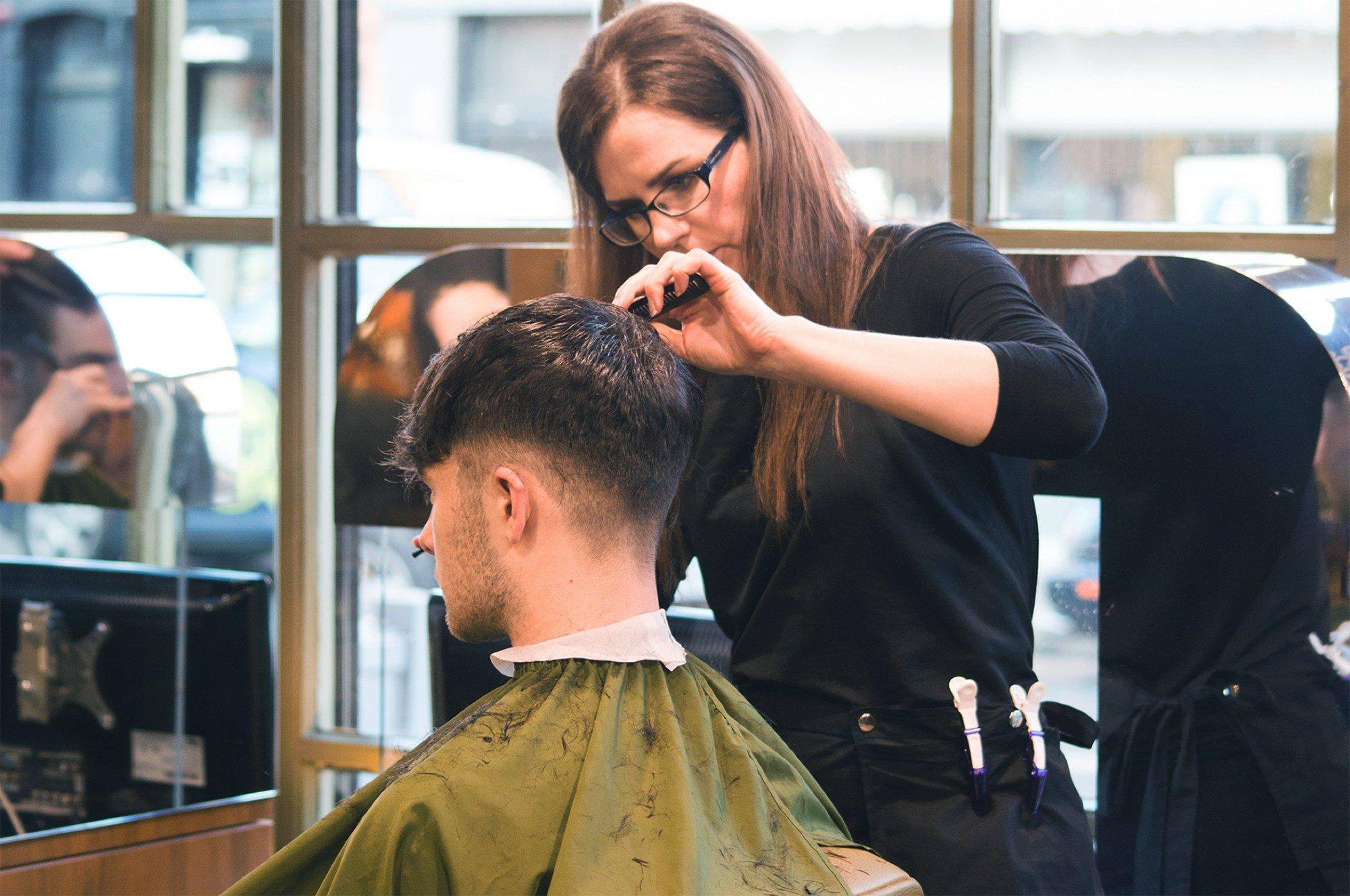 Barbershops Near Me in Kent  Find Best Barbers Open Near You!