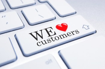 Does Your Great Customer Service Stretch to Your Social Networking?