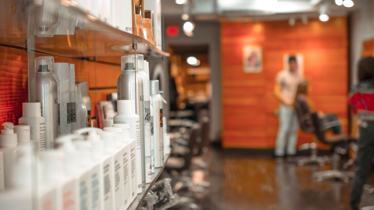 What you need to think about when moving your salon to another location