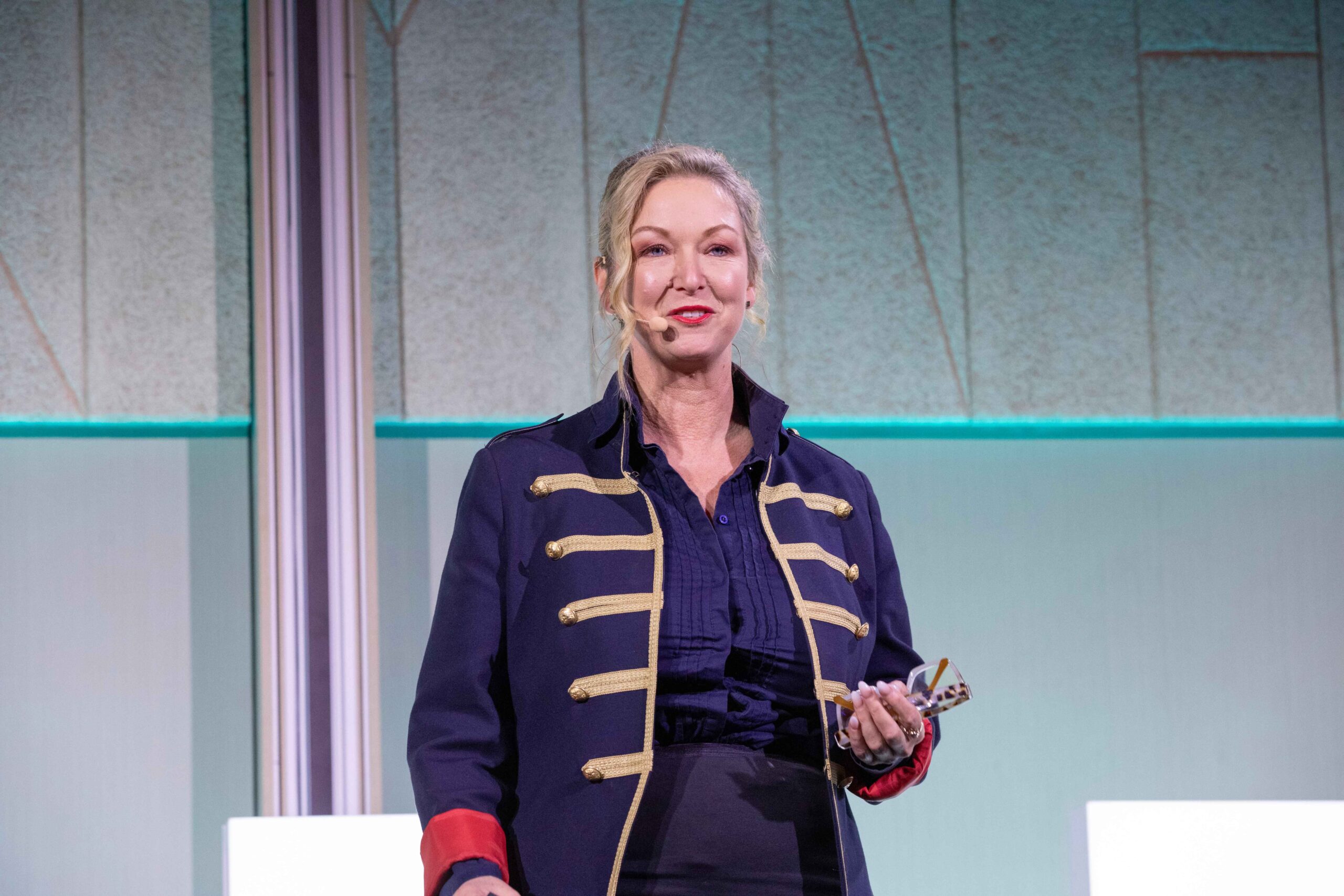 The Ethical Edge: Demystifying AI in the Beauty and Wellness Industry