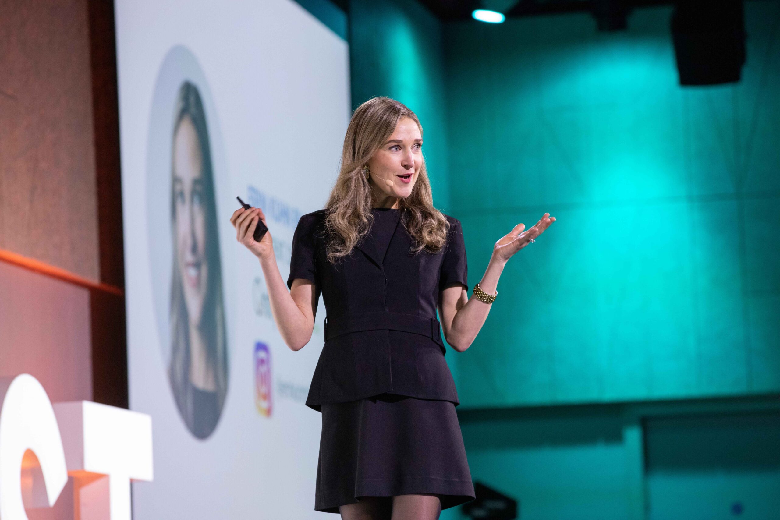 Profit Playbook: Success Stories that Actually Work