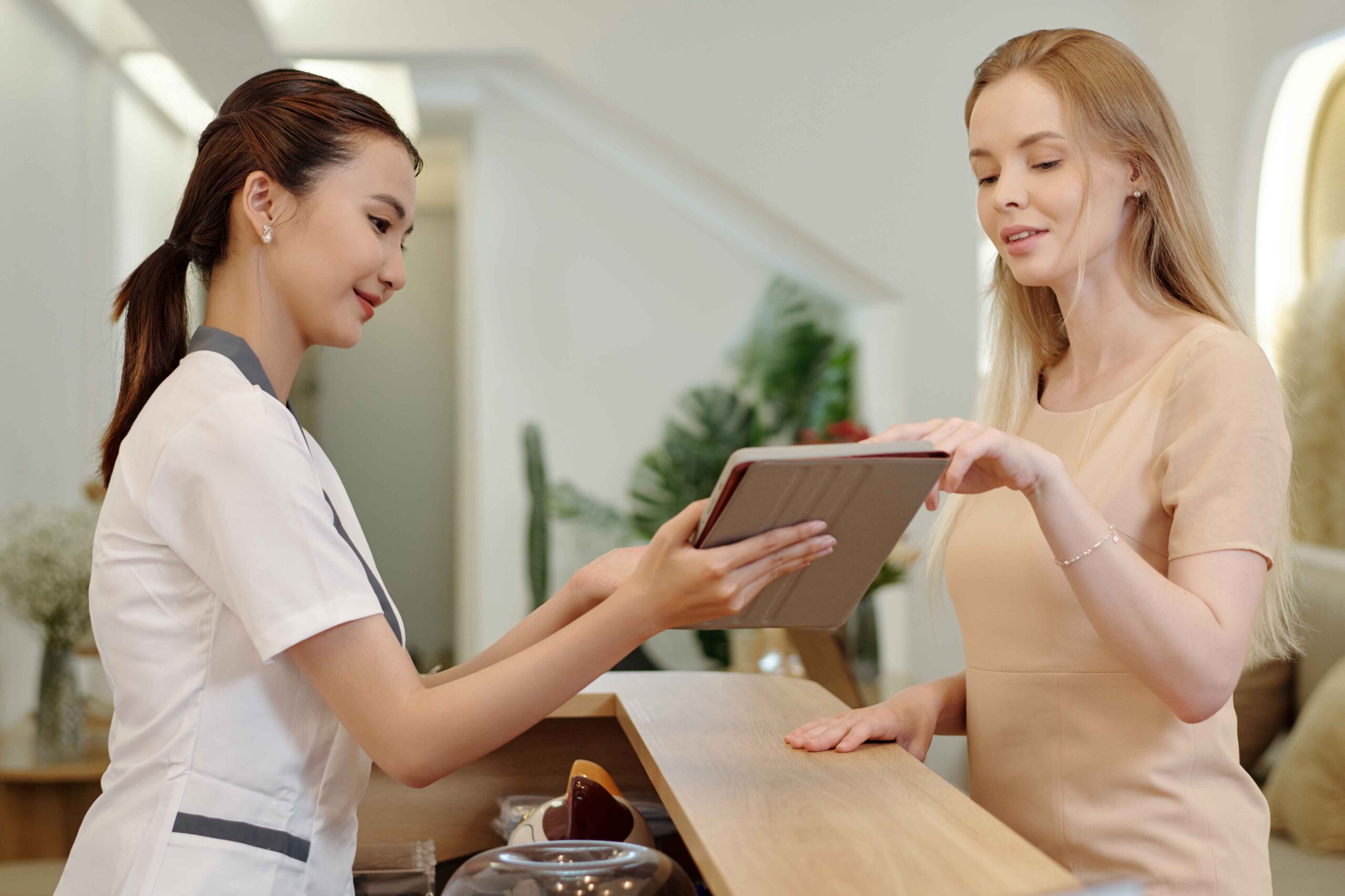Best Med Spa Software for Booking in 2026: A Comparison for Growing Aesthetic Practices