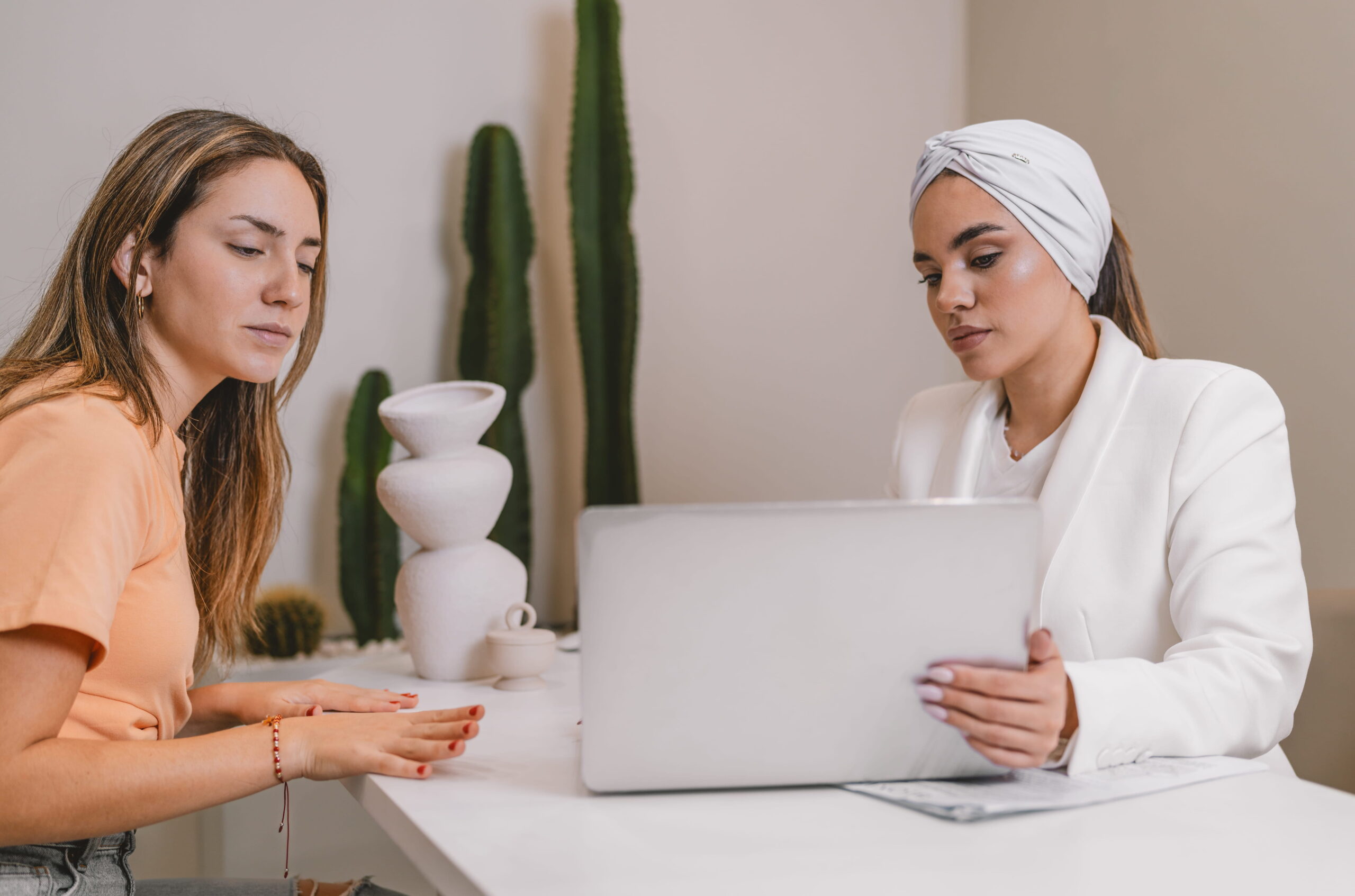 Med Spa Software for Online Booking and Staff Management: A Complete Guide