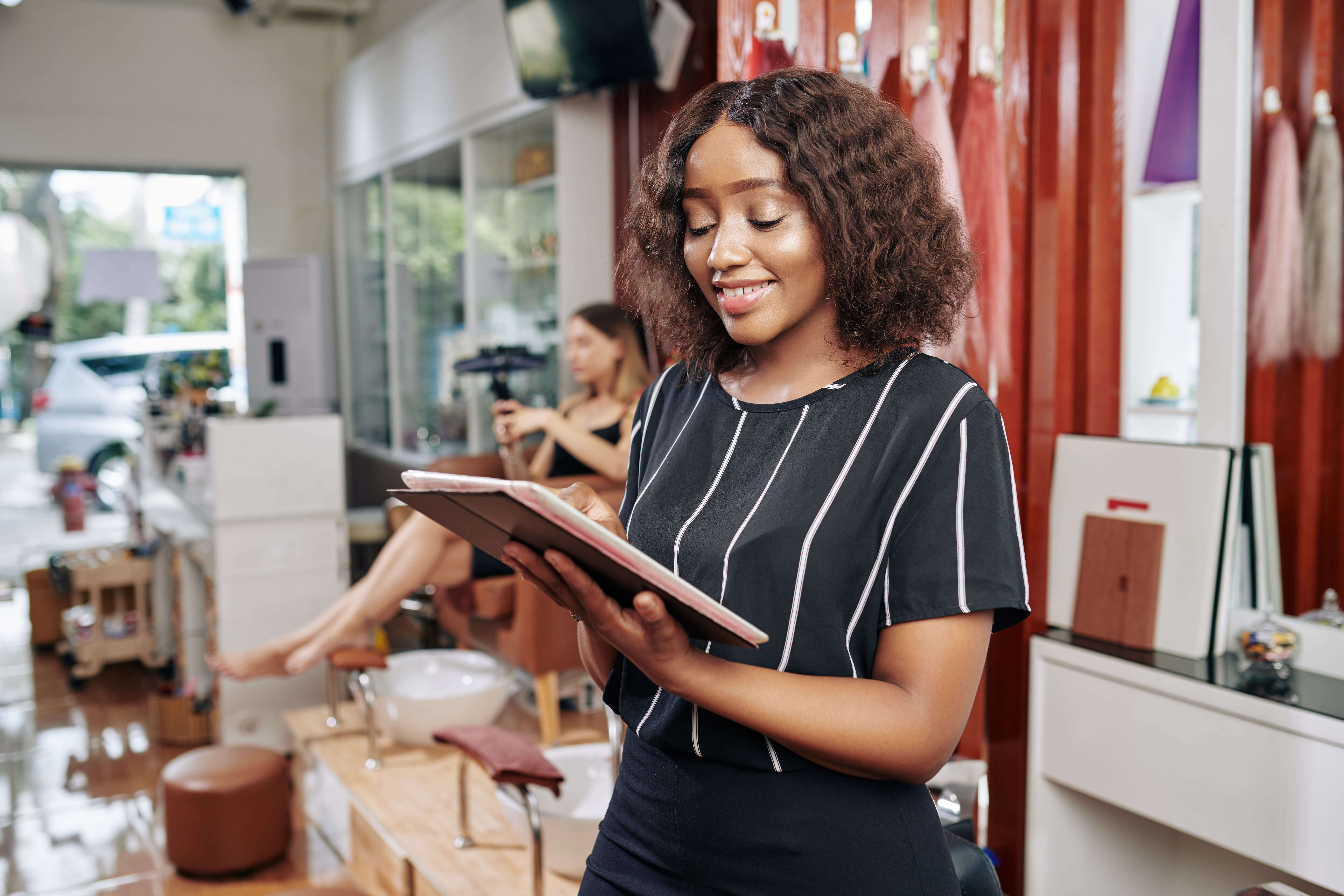 Best All-in-One Salon Software for Premium Hair & Beauty Businesses: A 2026 Buyer’s Guide