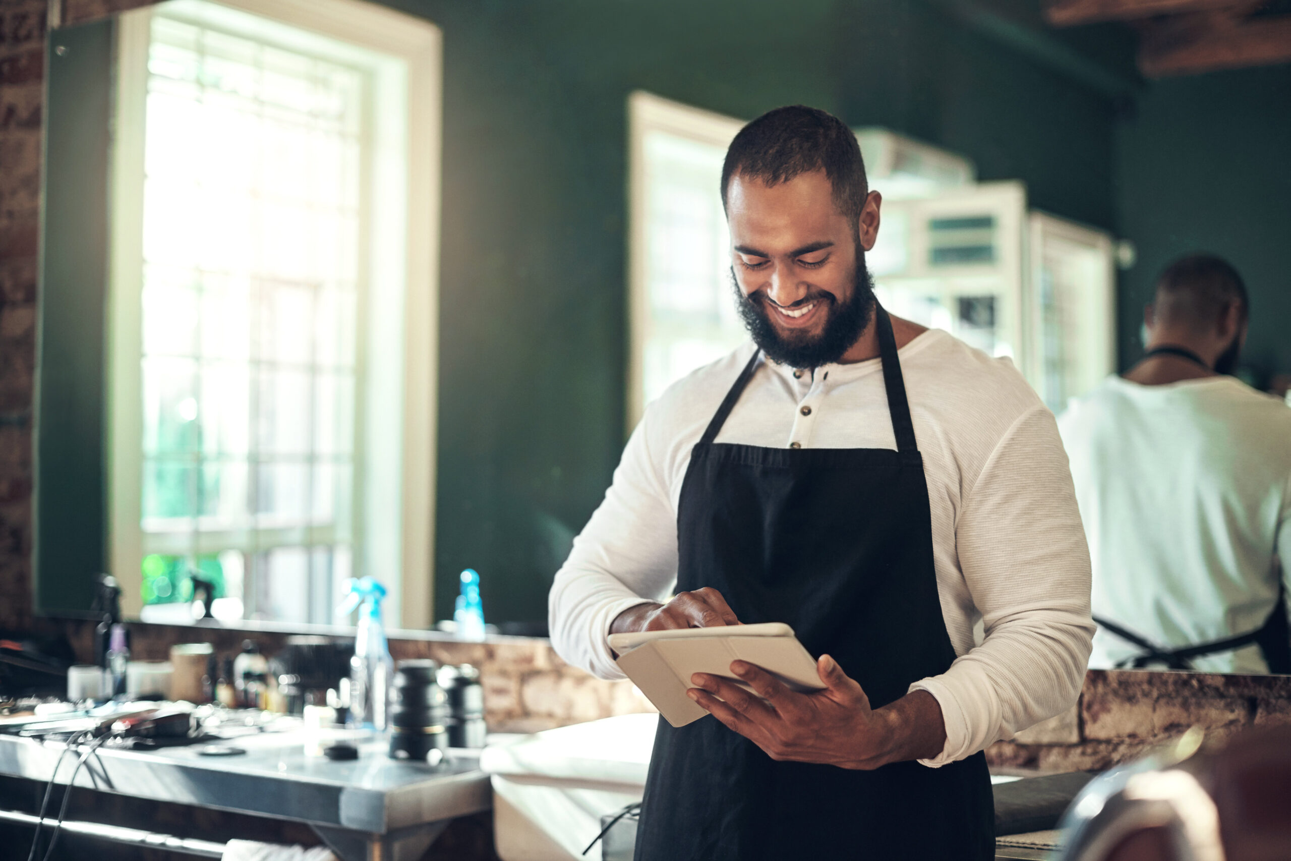 Salon Payments, Loyalty, and Reviews: How to Build Real Client Trust in 2026